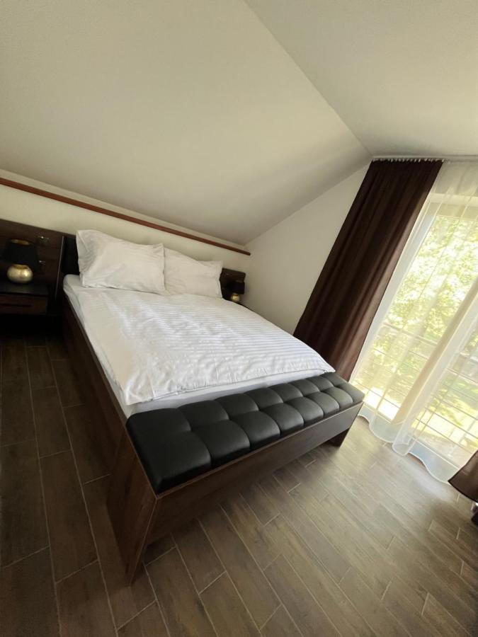 Apartmany Siesta Polny Kesov Exteriör bild