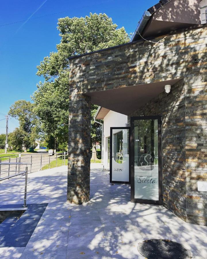 Apartmany Siesta Polny Kesov Exteriör bild