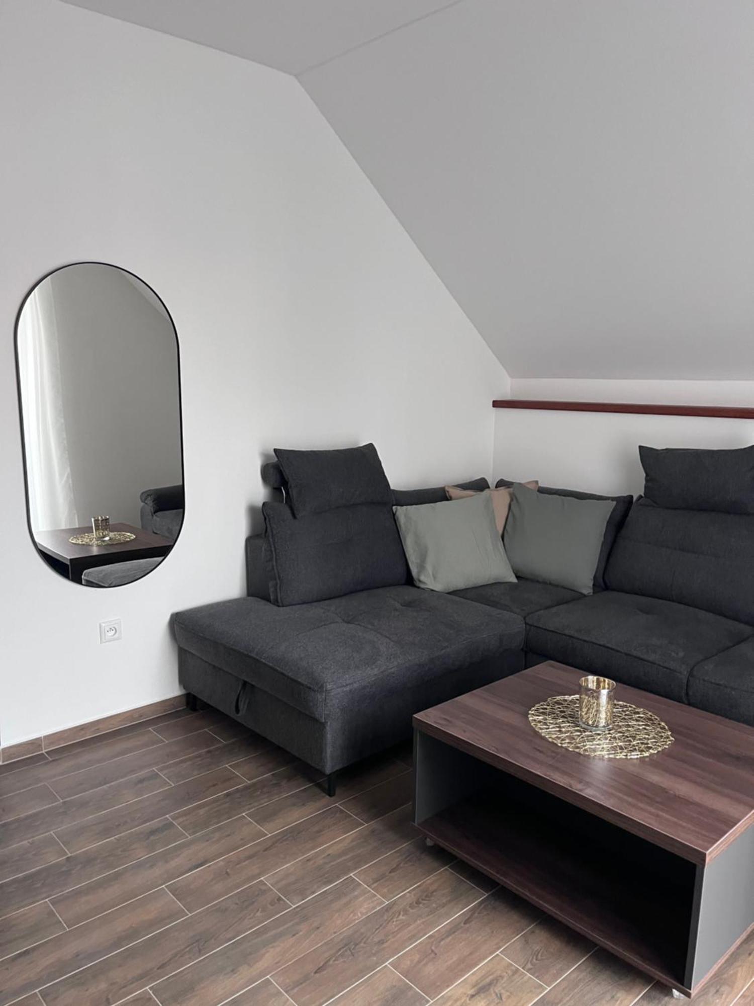 Apartmany Siesta Polny Kesov Exteriör bild